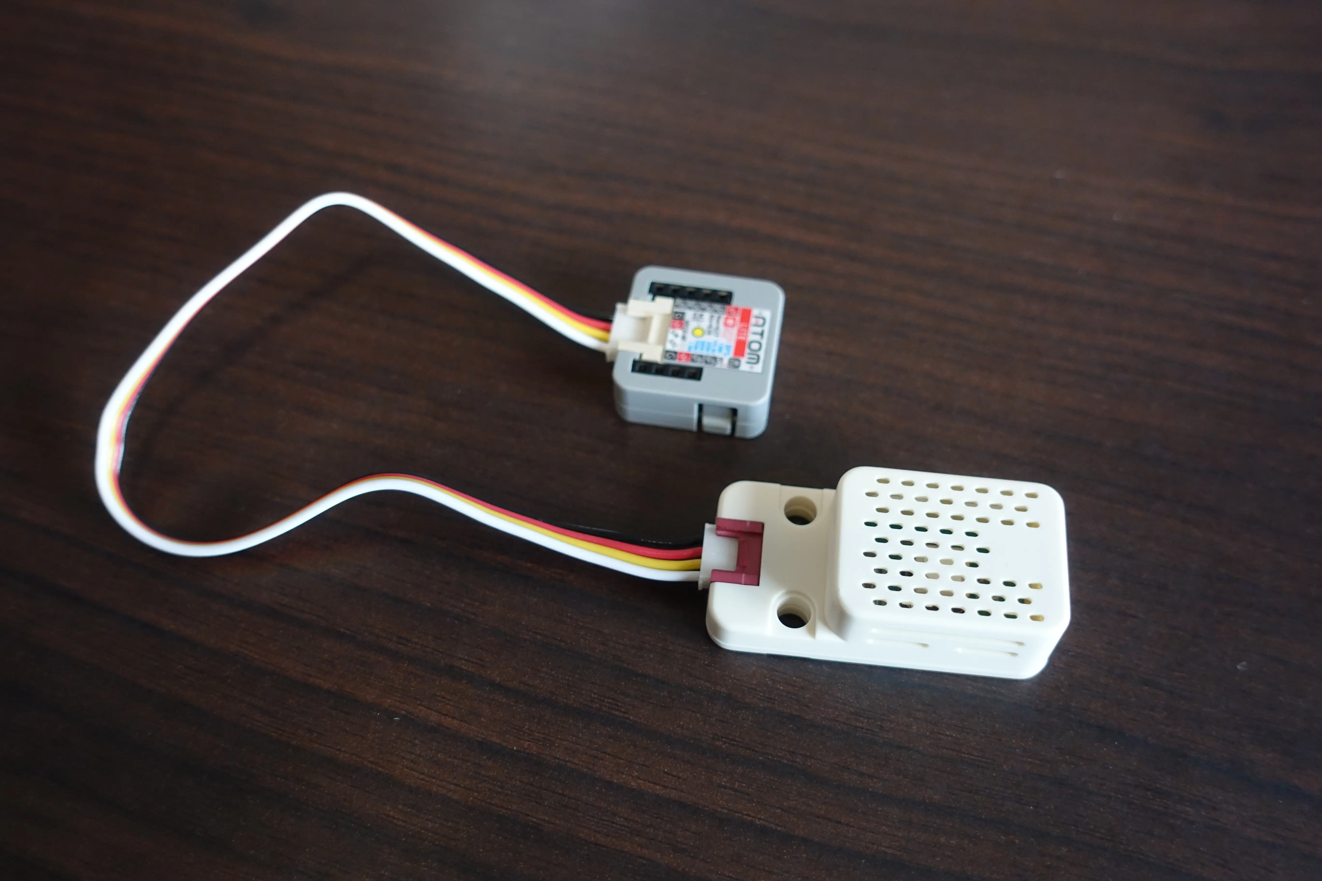 The SD40 CO2 sensor connected to the M5Stack Atom Lite ESP32